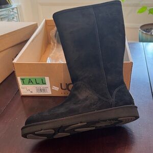 NIB UGG Classic tall Black Suede Boots size 10
